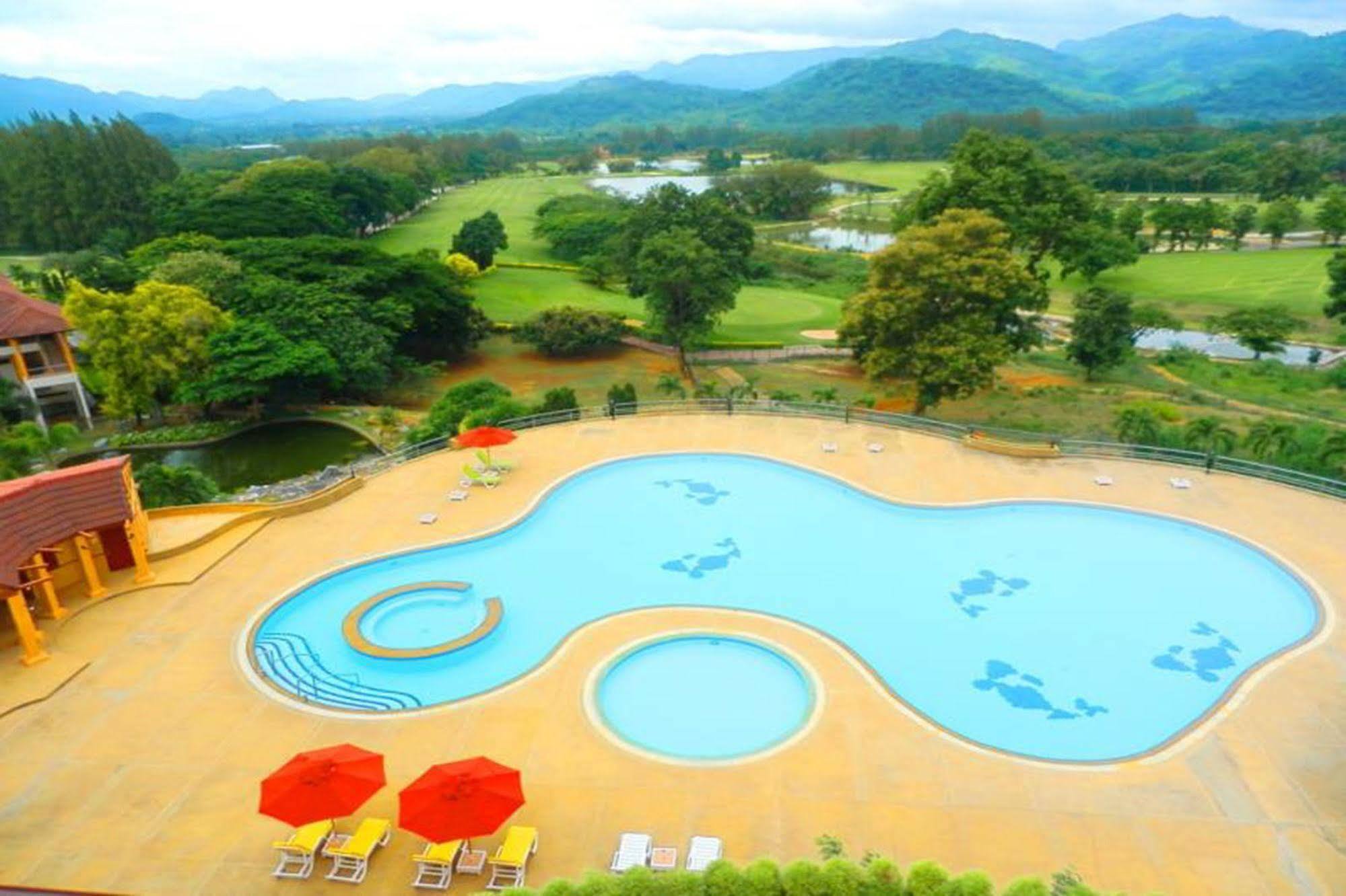 Sir James Resort Phayayen Exteriör bild